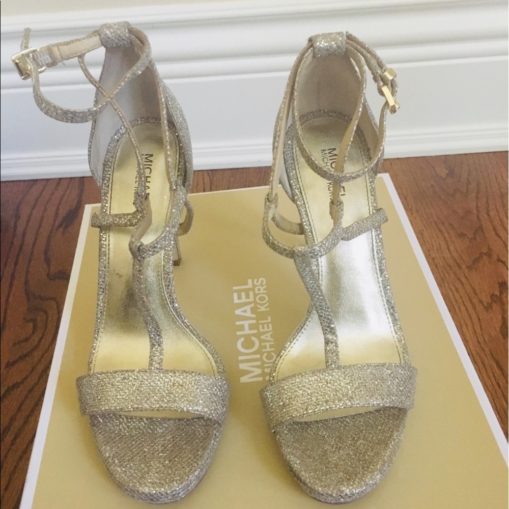 MICHAEL KORS SIMONE SANDALS SZ 6 - Picture 1 of 8